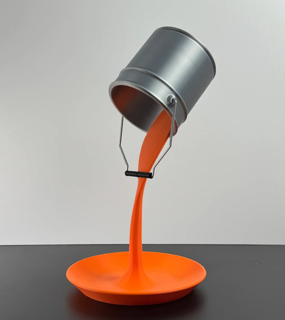 “Bucket” 3D Printed Floating Pour LED Lamp with Remote – Color Changing Puck Light, Battery Included, Modern Desk Lamp